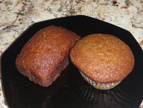 P1120788pumpkin-muffins