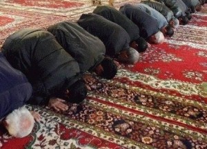 Mosque-prayercropped